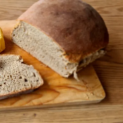 Ofenfrisches Bauernbrot